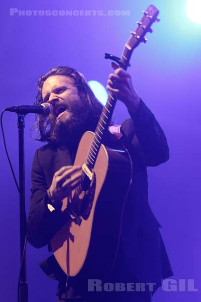 FATHER JOHN MISTY - 2015-10-31 - PARIS - Grande Halle de La Villette - 